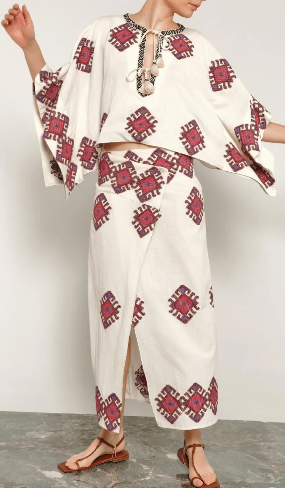 Discount Beauty Abounds Skirt Bottoms