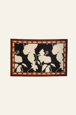 Elongo Florals Shawl In Black Shawls