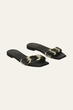 Clearance Hidden Messages Flats In Black & Ecru Shoes