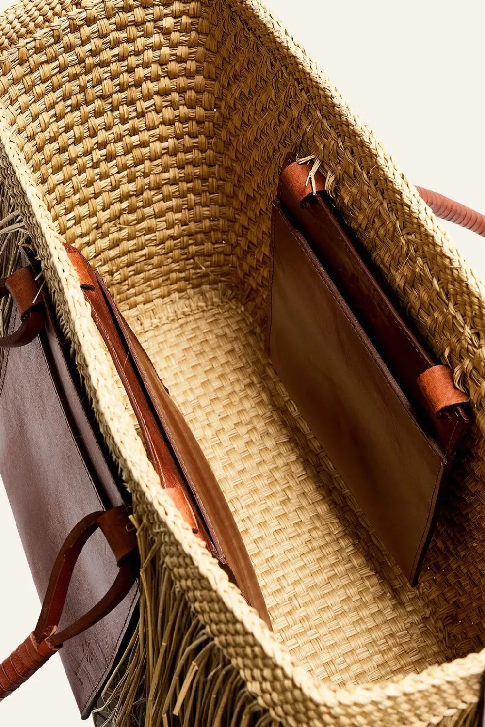 New Palm'S Embrace Bag In Brown Bags